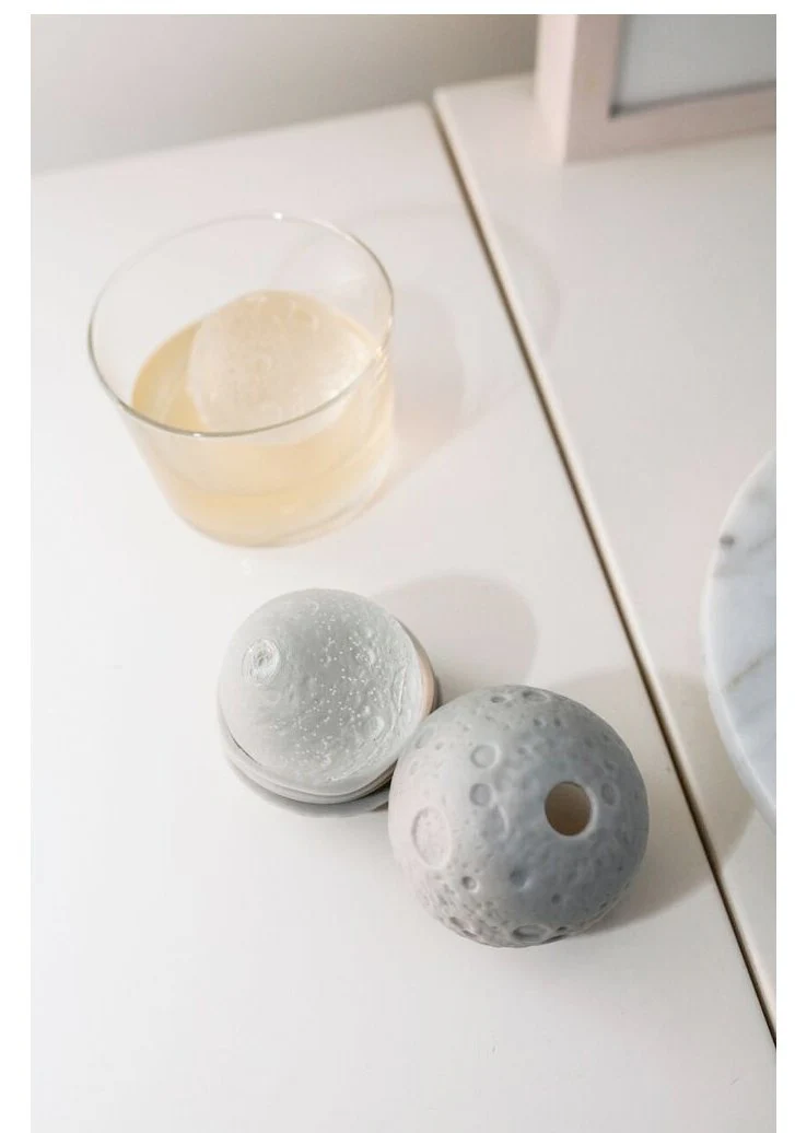 Ice Ball Moon Mold - Image 3
